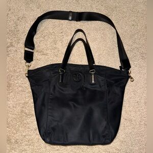 Black Tory Burch purse!